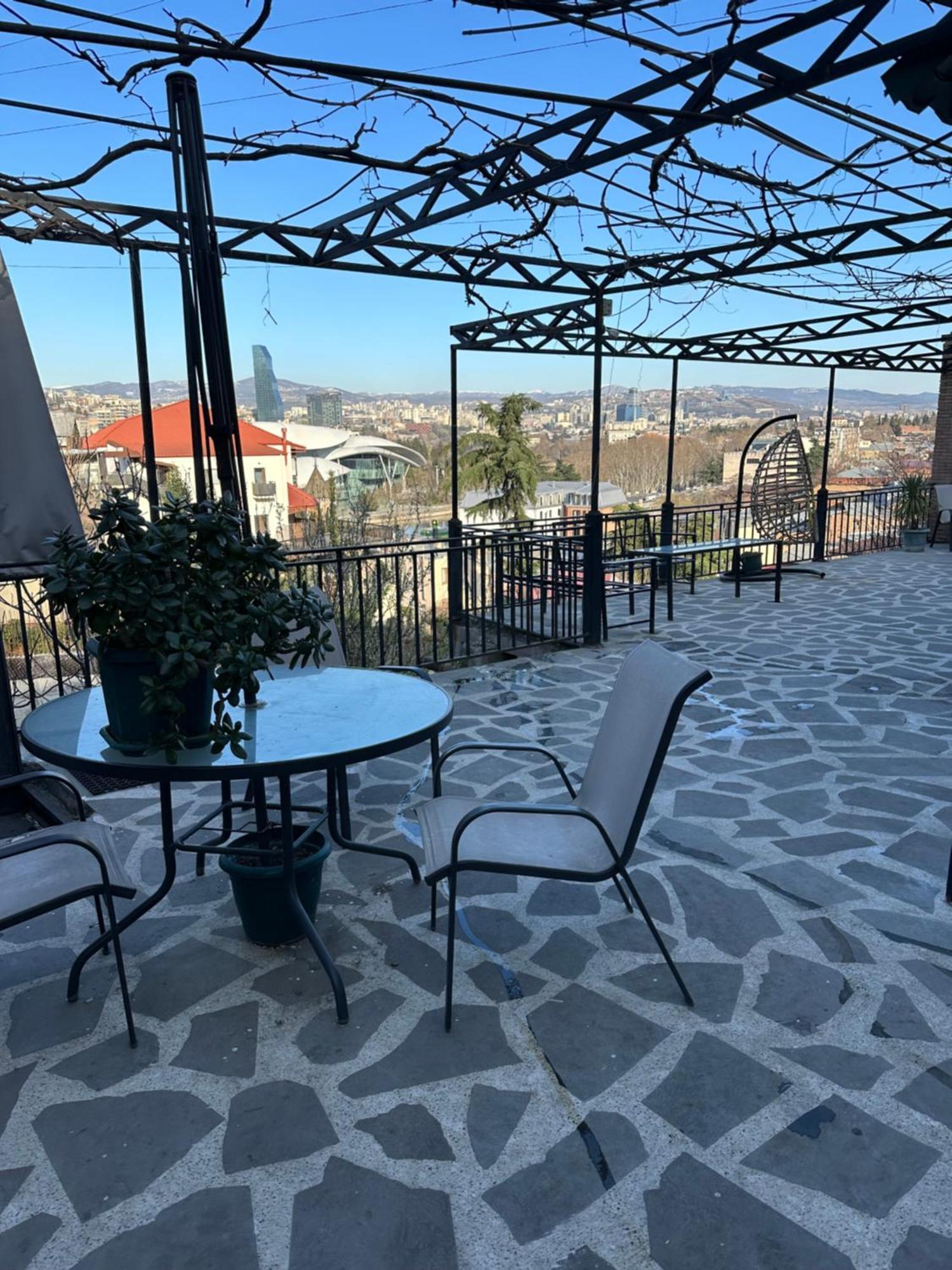 Apartment Lui Tbilisi Luaran gambar